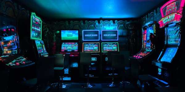 CS:GO Major锦标赛半决赛直播画面，选手正在激烈交火