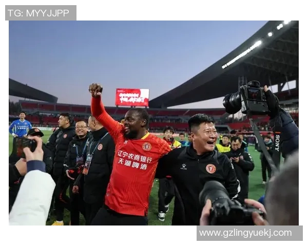 辽宁足球历史上首位球星的崛起与影响力分析